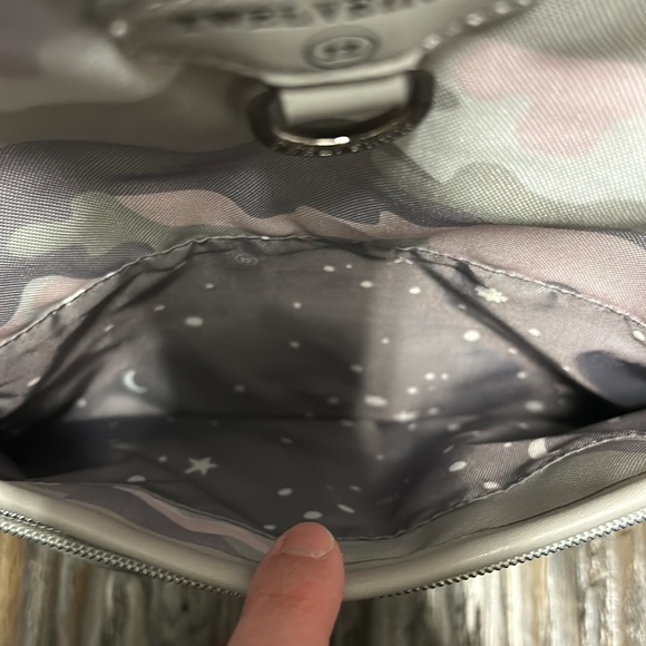 Twelve Little MIDI-GO DIAPER BAG BACKPACK IN BLUSH CAMO - Picture 6 of 14